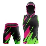 7 0N 7UNIFORM